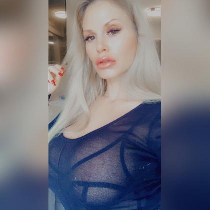 Casca Akashova photo 7614