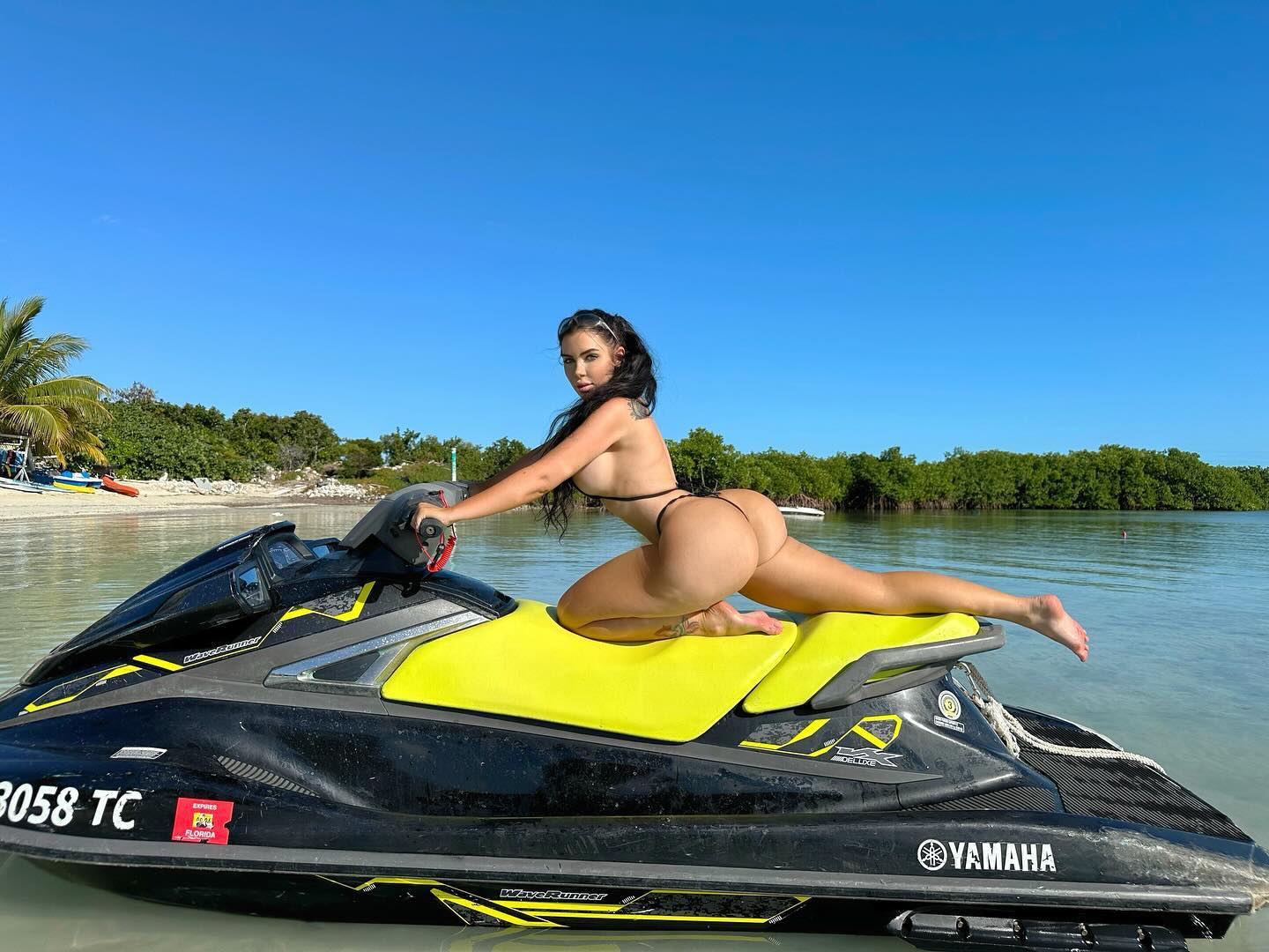 Amanda Nicole