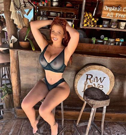 Amanda Nicole