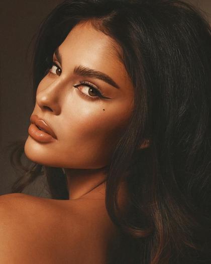 Amanda Trivizas photo 33729