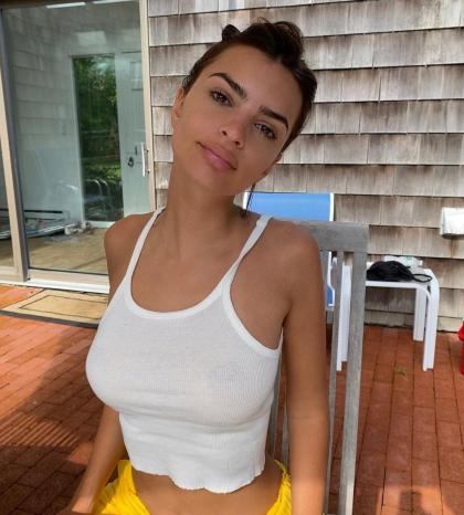 Emily Ratajkowski photo 265888
