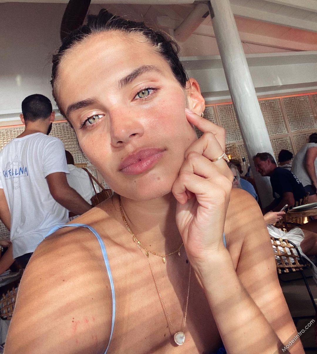 Sara Sampaio