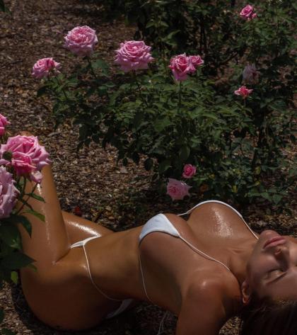 Sasha Polonskaya photo 6895