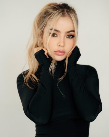 Valentina Gallego photo 148939