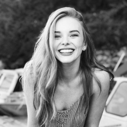 Abigail Cowen photo 96366