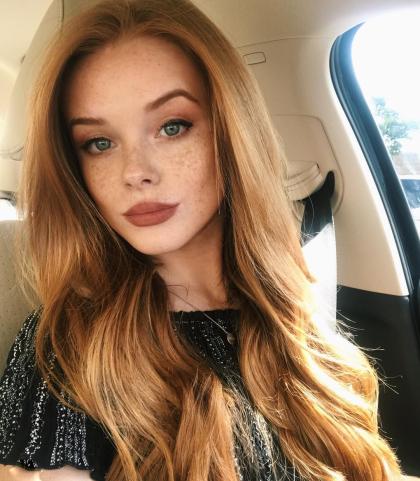 Abigail Cowen photo 96368
