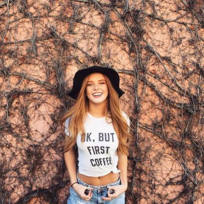 Abigail Cowen photo 96374