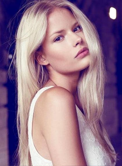 Alena Blohm photo 96718