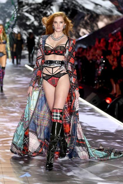Alexina Graham photo 96738