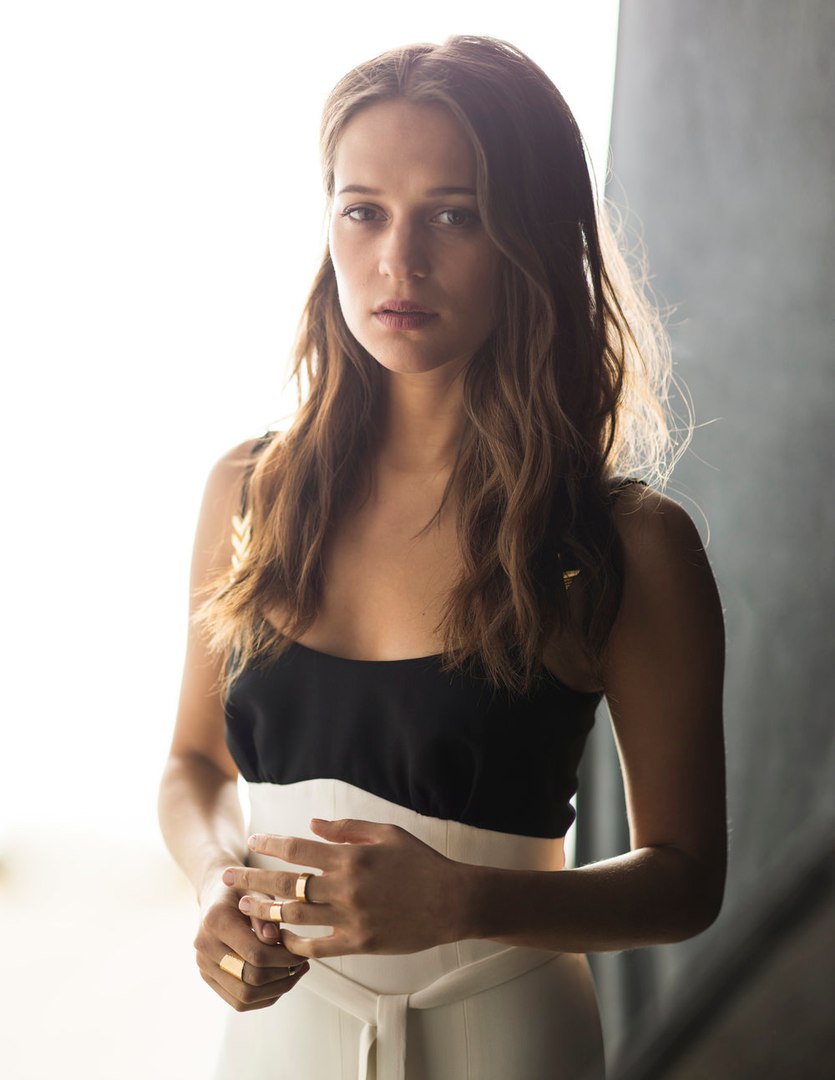 Alicia Vikander