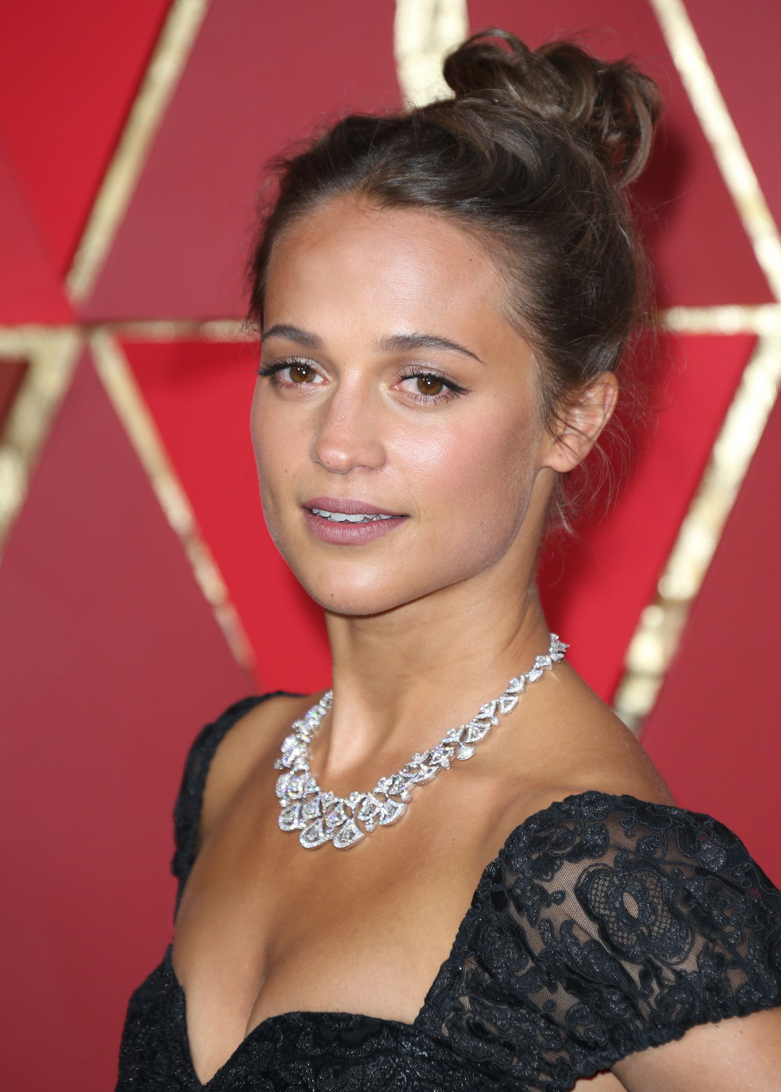Alicia Vikander