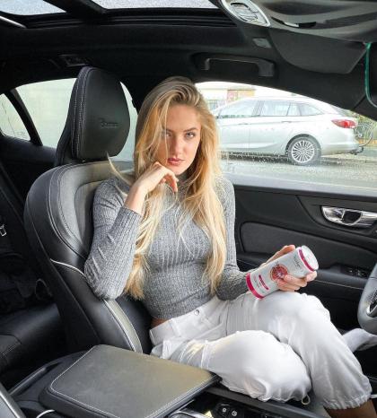 Alica Schmidt photo 301333