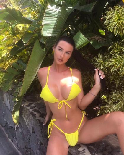 Alice Goodwin photo 154111