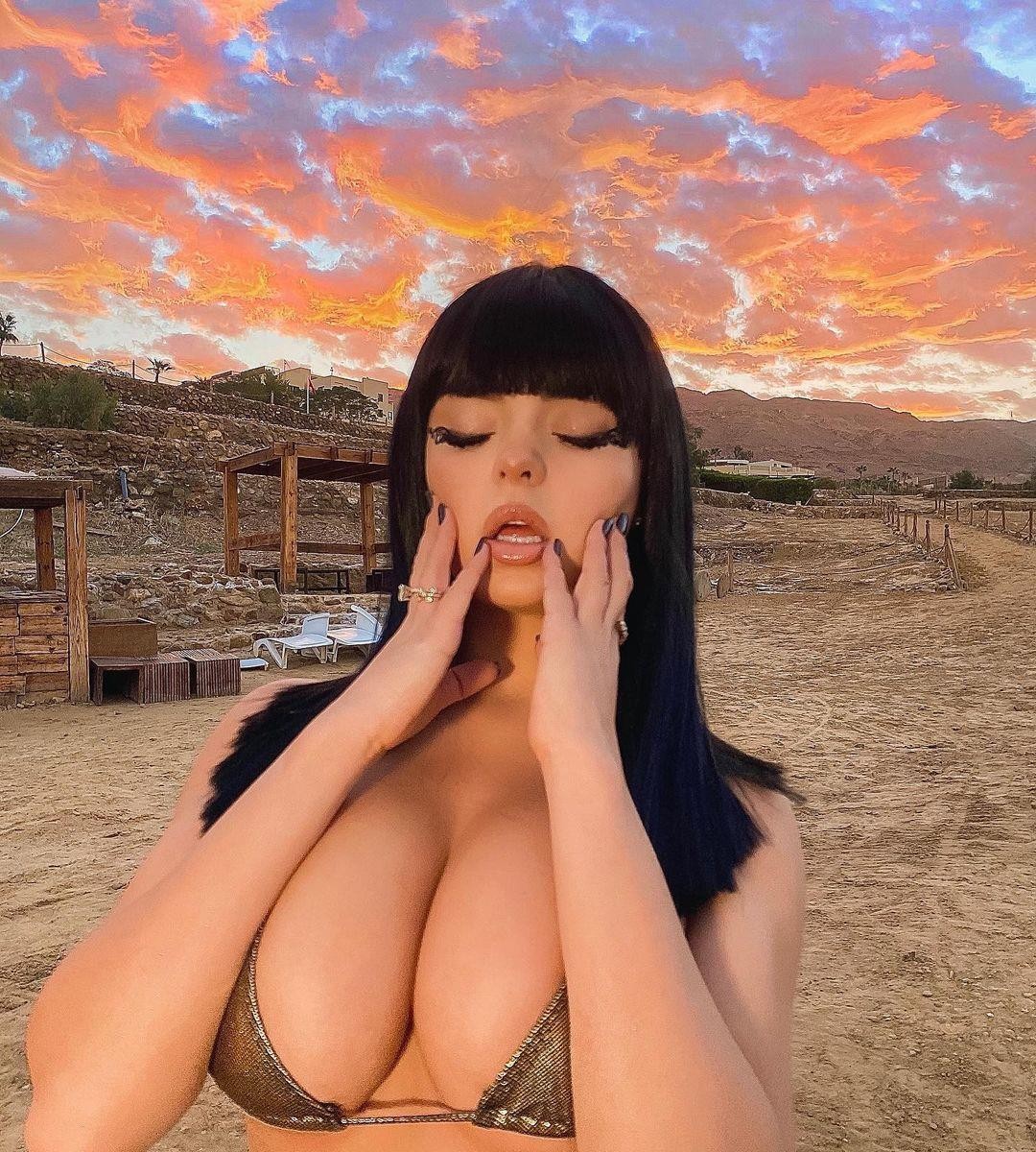 Demi Rose