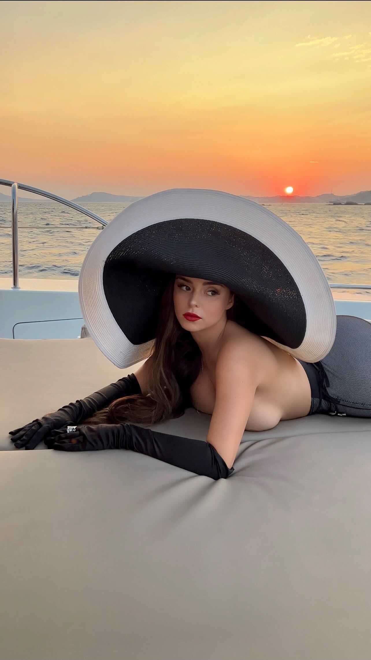 Demi Rose