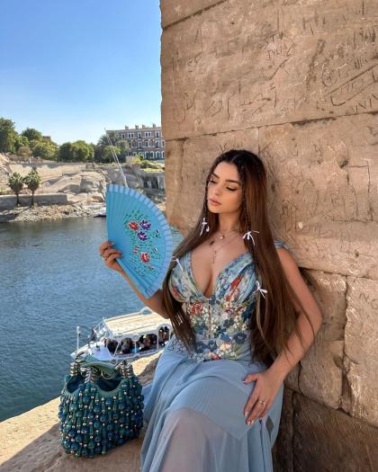 Demi Rose photo 9040