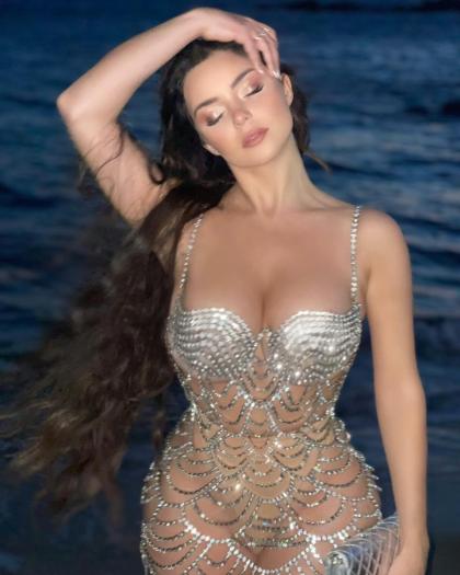Demi Rose photo 9097