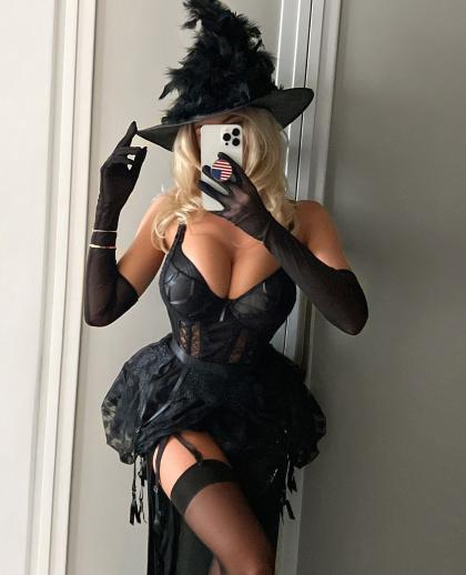 Natalie Lee photo 227229