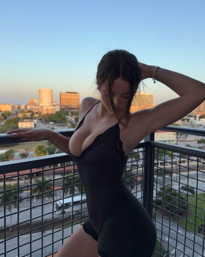Sierra Cabot photo 102114