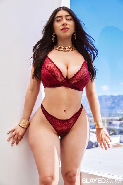 Violet Myers photo 150484
