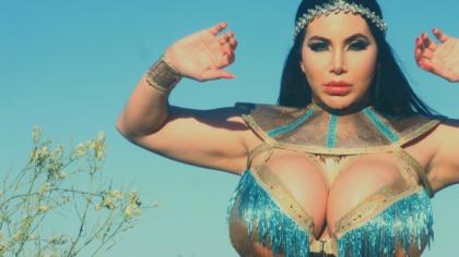 Korina Kova photo 43559