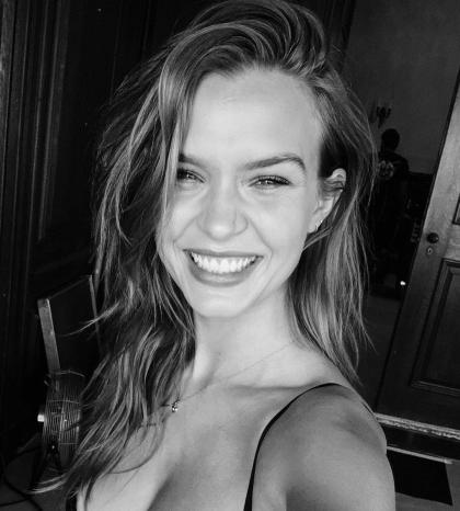 Josephine Skriver photo 265293