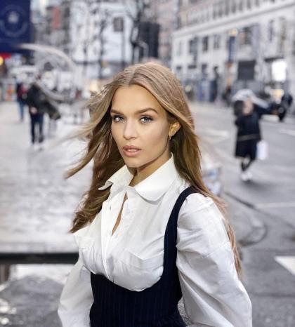 Josephine Skriver photo 265311