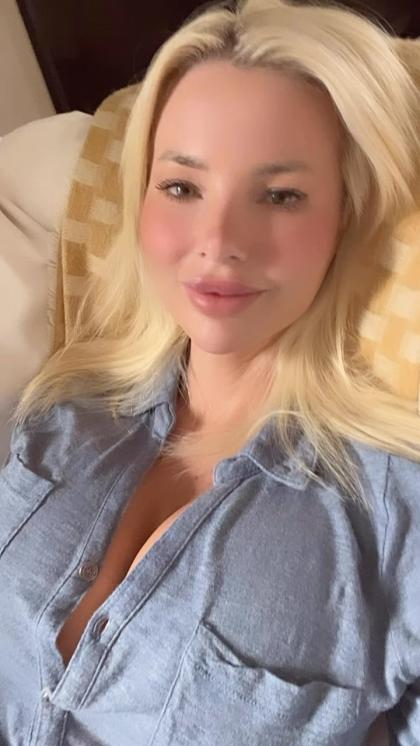 Jessica Weaver photo 9743