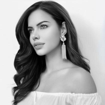Linda Palacio photo 114420
