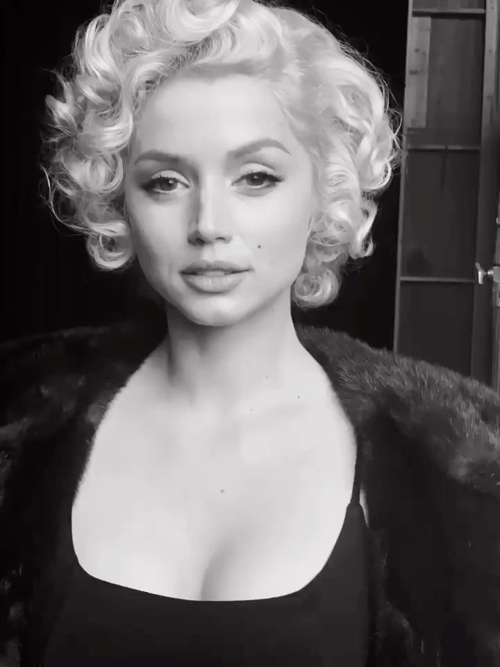 Ana De Armas