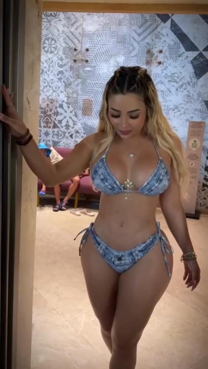 Alejandra Rojas photo 120676