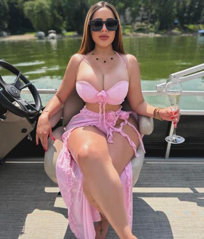 Debbie Ayoub photo 17237