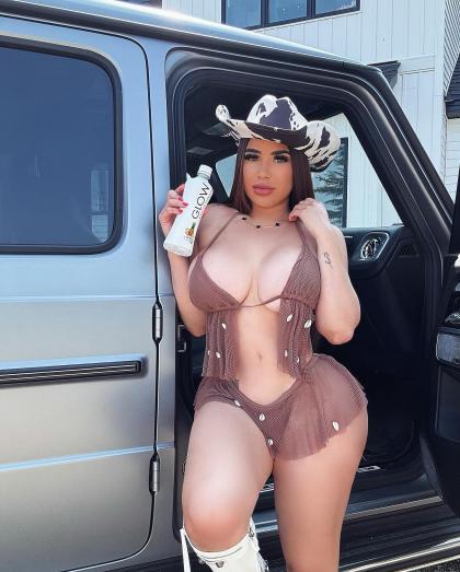 Debbie Ayoub photo 17238