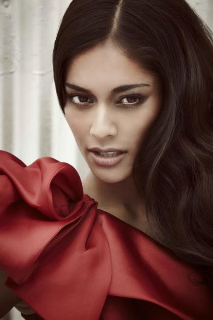 Alyssah Ali photo 125483