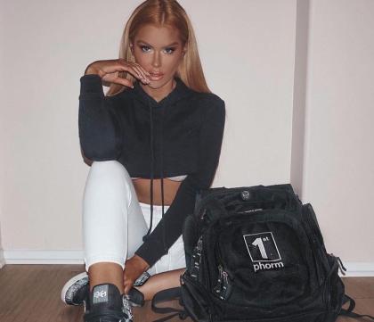 Jessa Hinton photo 264706