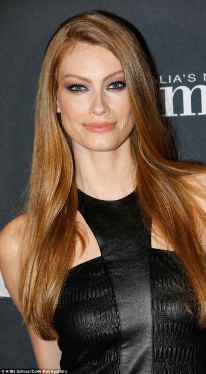 Alyssa Sutherland photo 133575