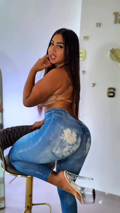 Andrea Molina