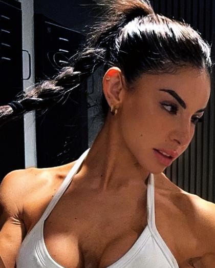 Daniela Fainus photo 136390
