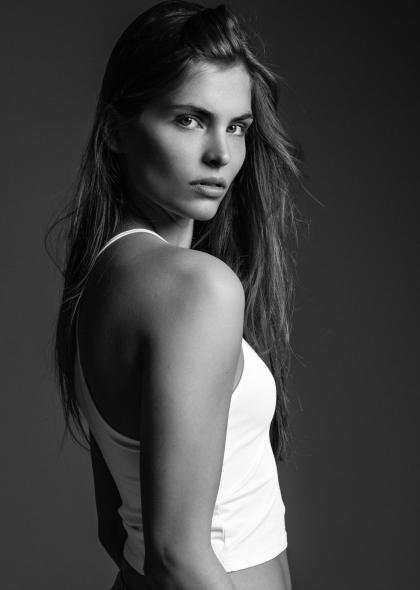 Amanda Westenberg photo 137394