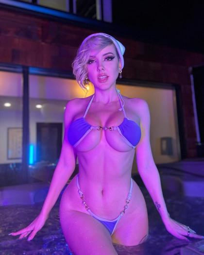 Darshelle Stevens photo 139711