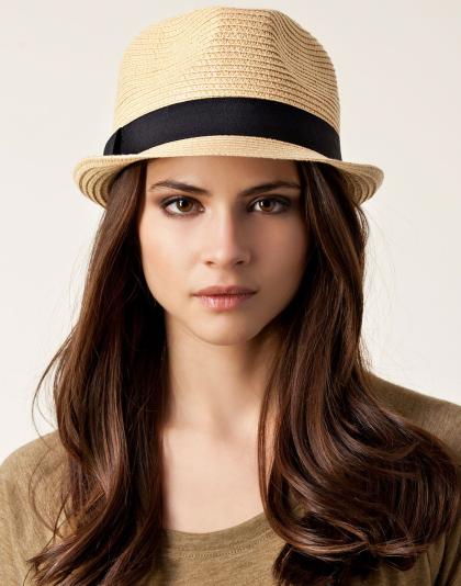Alba Galocha photo 140921