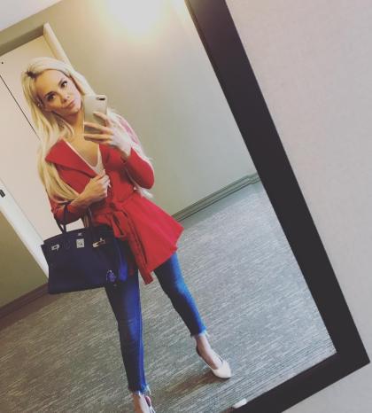 Elsa Jean photo 282749