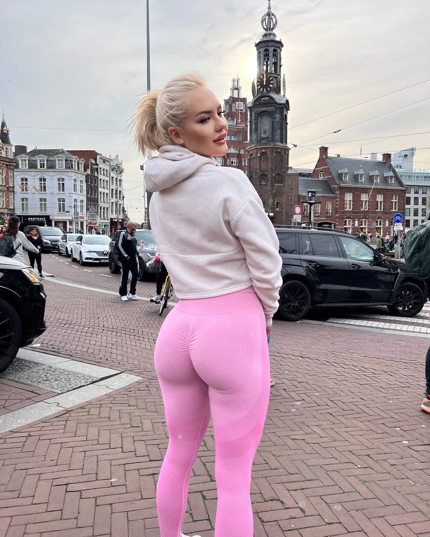 Alexa Rose