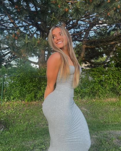 Kayla Manousselis photo 157253