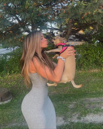 Kayla Manousselis photo 157255