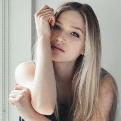 Ali Collier photo 161310
