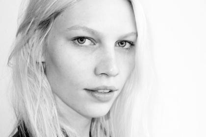 Aline Weber photo 164634