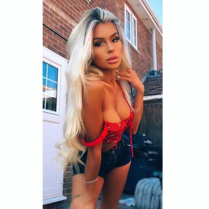 Amber Brown photo 166702