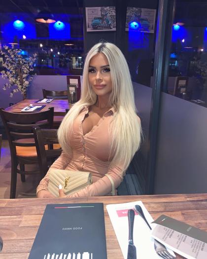 Amber Brown photo 166706
