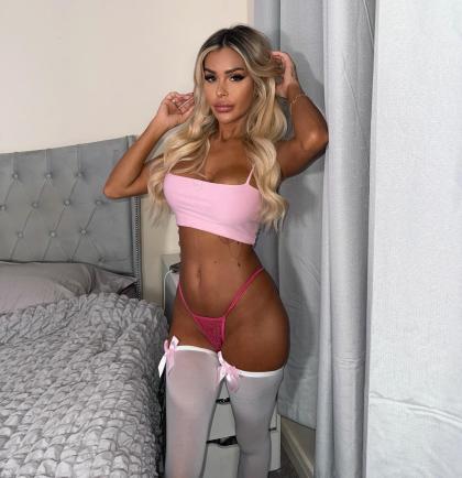 Amber Brown photo 166708